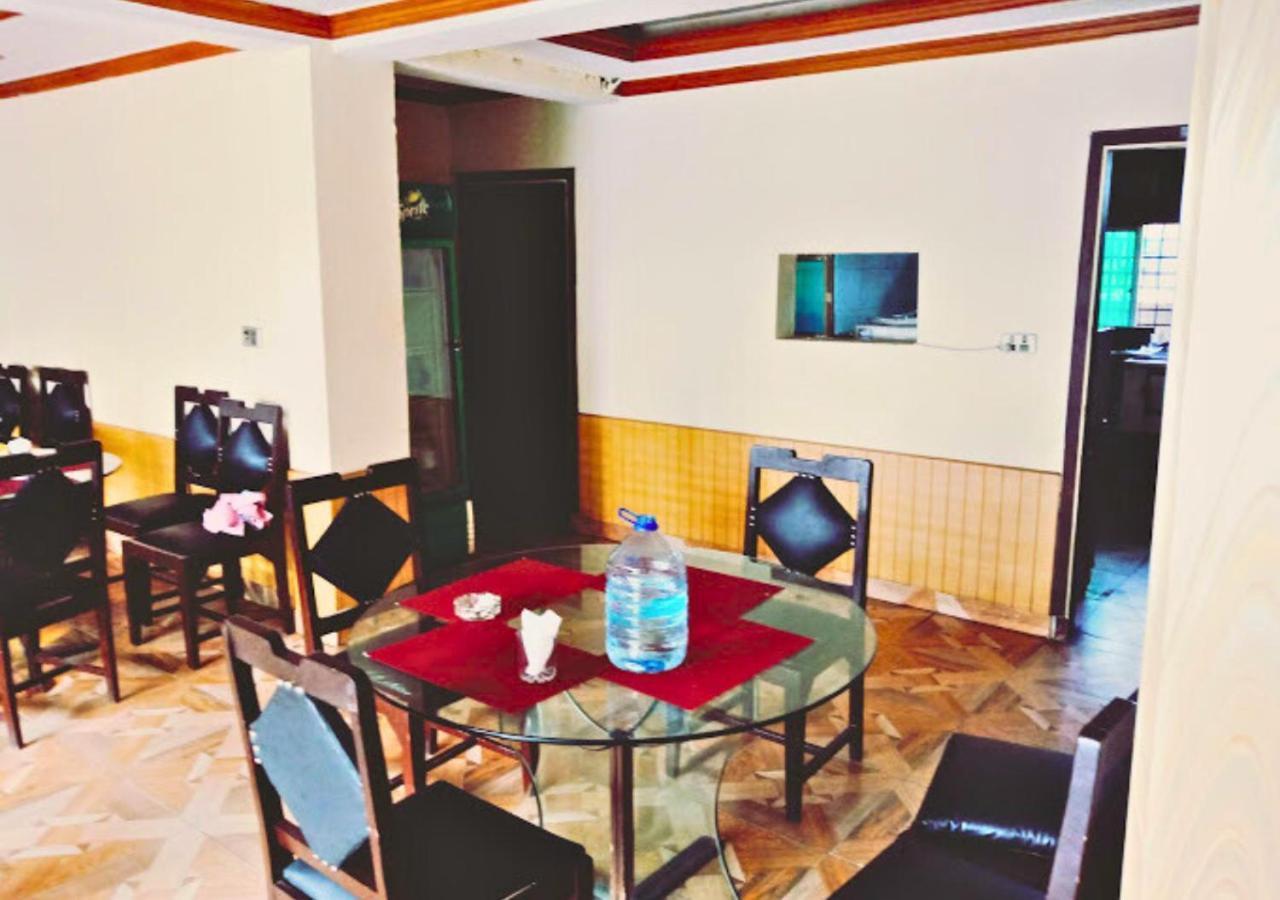New Islamabad Hotel Екстериор снимка