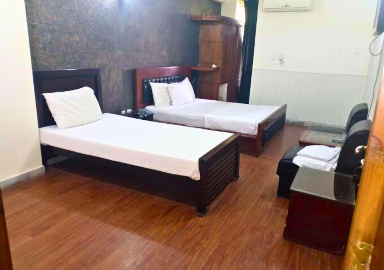 New Islamabad Hotel Екстериор снимка